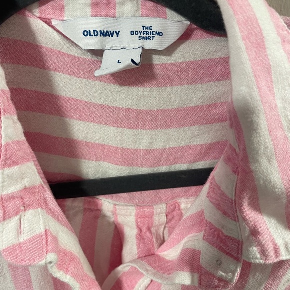 Old Navy Linen blend boyfriend shirt in Pink and White Striped - Picture 3 of 5